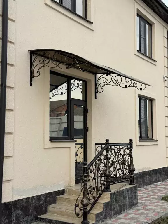 Дом в Кабардино-Балкария, Нальчик ул. Убыхская, 5 (176 м) - Фото 1