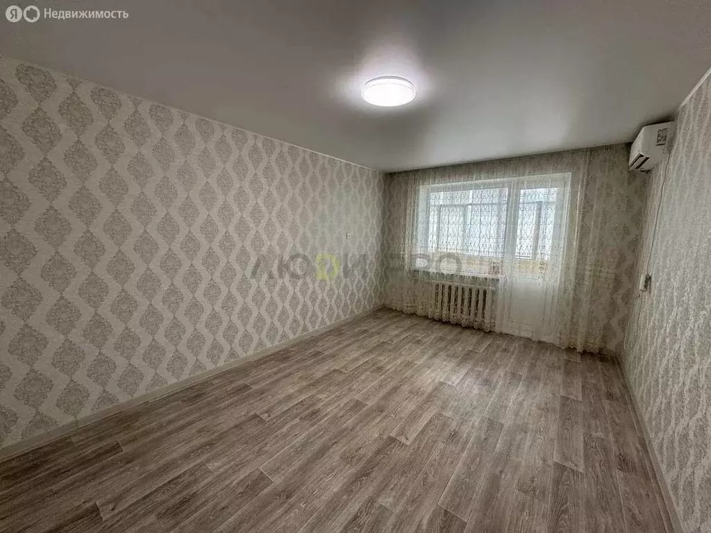 1-комнатная квартира: Балаково, улица Братьев Захаровых, 14 (37.2 м) - Фото 2
