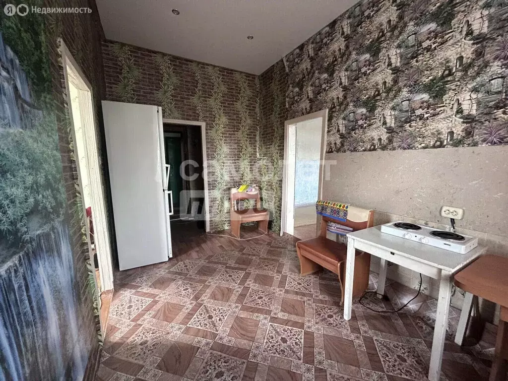 2-комнатная квартира: село Карамышево, Советская улица, 9 (49.9 м) - Фото 1