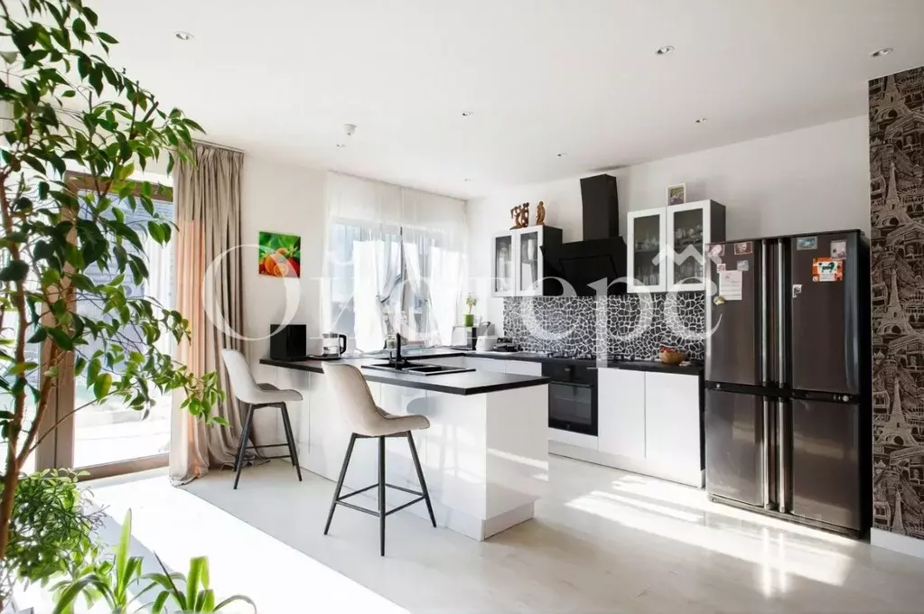 Дом в Ленинградская область, Гатчинский муниципальный округ, д. Горки ... - Фото 1