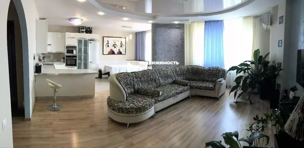 4-к кв. Челябинская область, Челябинск ул. Бейвеля, 6 (121.0 м) - Фото 2