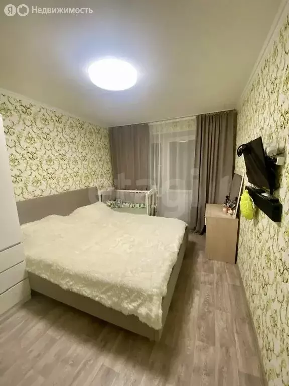 4-комнатная квартира: Альметьевск, улица Тельмана, 60 (76 м) - Фото 1