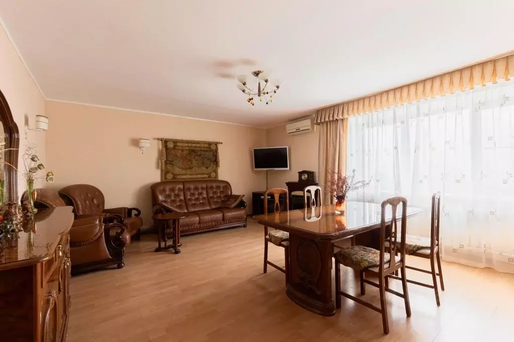 3-к кв. Нижегородская область, Нижний Новгород просп. Гагарина, 103А ... - Фото 2