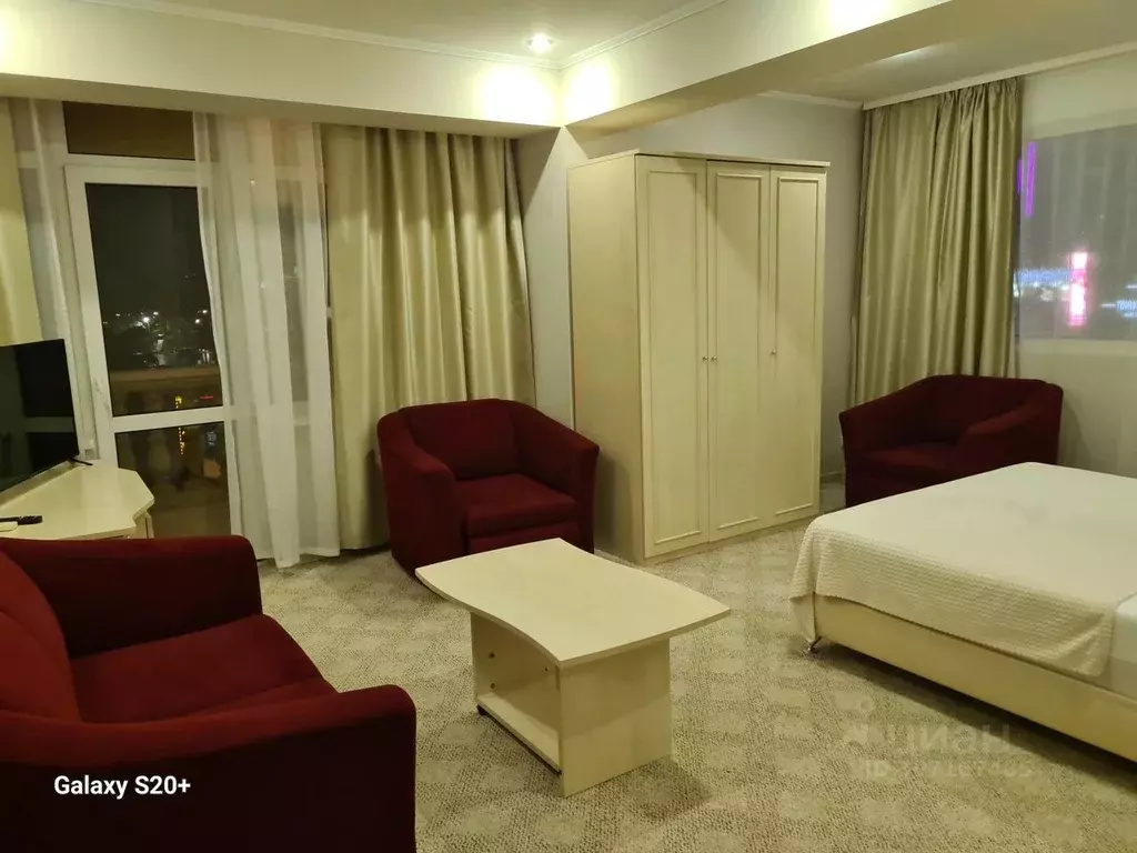 Комната Краснодарский край, Сочи Адлер жилрайон, ул. Бестужева, 1В ... - Фото 0