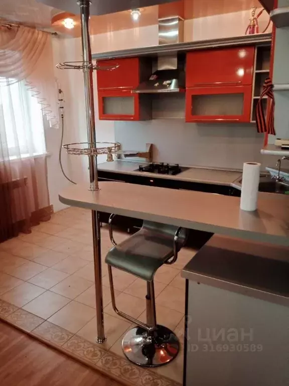 2-к кв. Тюменская область, Ялуторовск ул. Максима Горького (59.0 м) - Фото 0