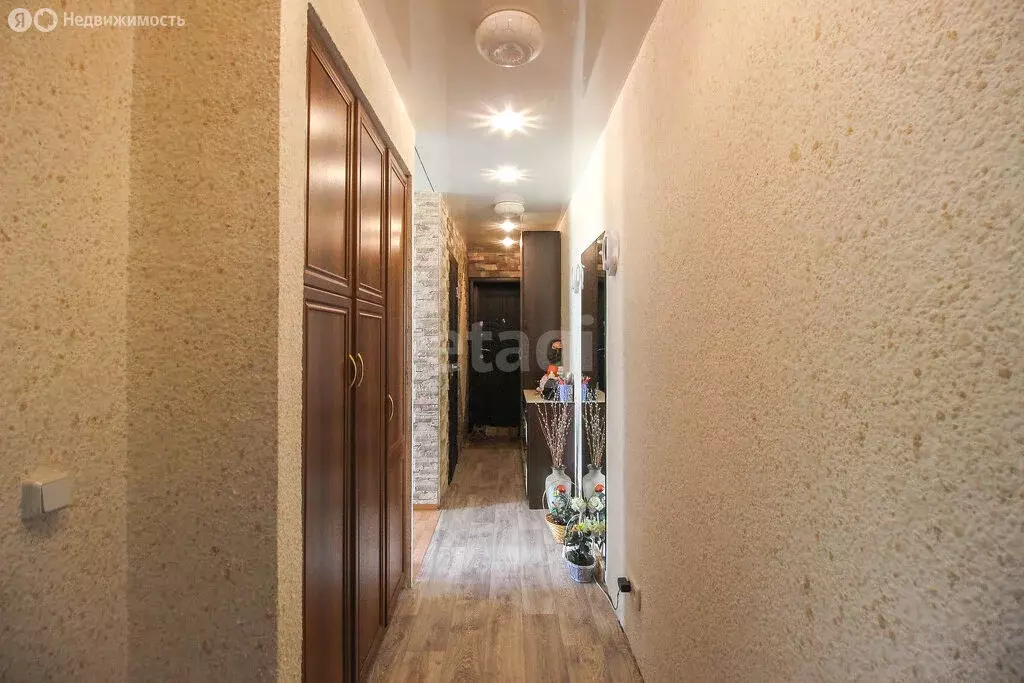 3-комнатная квартира: Новоалтайск, улица Гагарина, 24 (58.3 м) - Фото 1