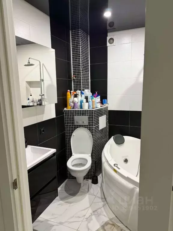 2-к кв. Самарская область, Самара пос. Мехзавод, 1-й кв-л, 44 (63.0 м) - Фото 2