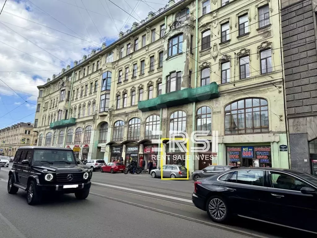 Аренда 58м2 витрины трафик метро торговое - Фото 1