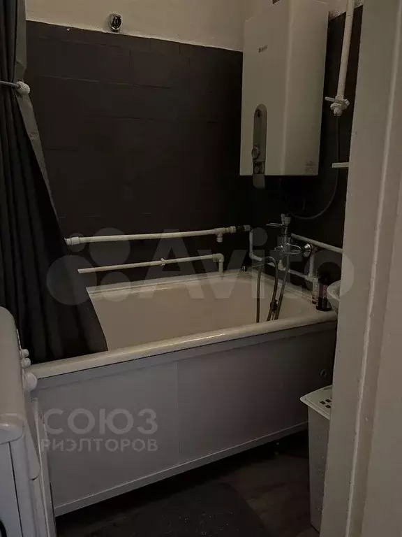 1-к. квартира, 46 м, 3/5 эт. - Фото 1