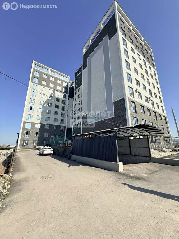 1-комнатная квартира: село Шалушка, улица Ленина, 402 (52 м) - Фото 1