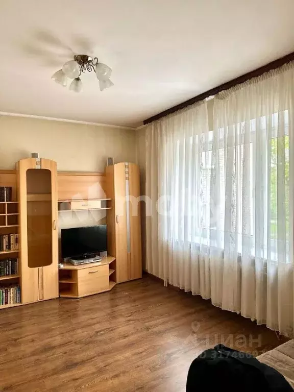 2-к кв. Калининградская область, Калининград ул. Фрунзе, 91 (50.2 м) - Фото 0