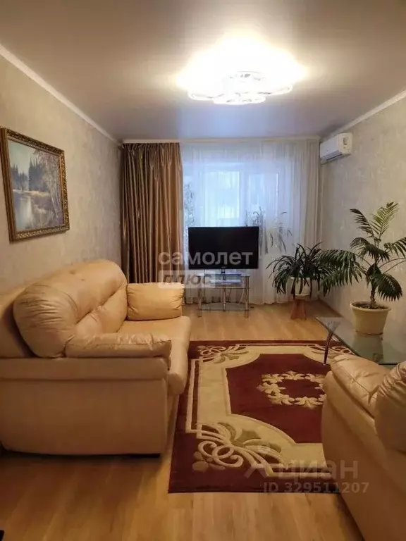 4-к кв. Липецкая область, Липецк ул. А.Г. Стаханова, 42А (80.8 м) - Фото 0