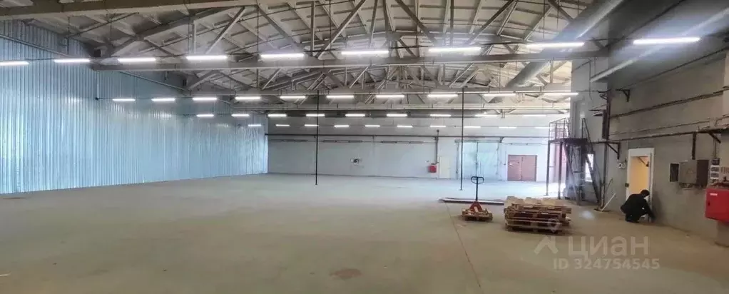 Производственное помещение в Санкт-Петербург дор. Нефтяная, 3 (1500 м) - Фото 2