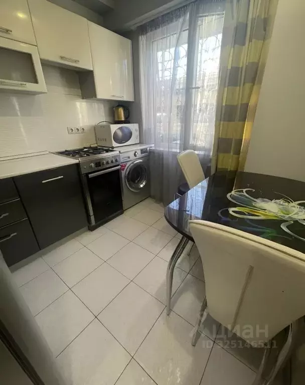 1-к кв. Краснодарский край, Сочи Завокзальный мкр, ул. Невская, 4 ... - Фото 2