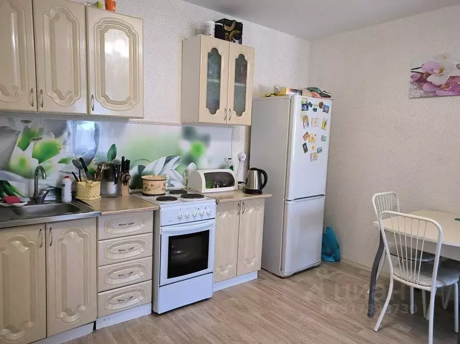 2-к кв. Омская область, Омск ул. Виталия Суровикина, 2 (49.7 м) - Фото 1