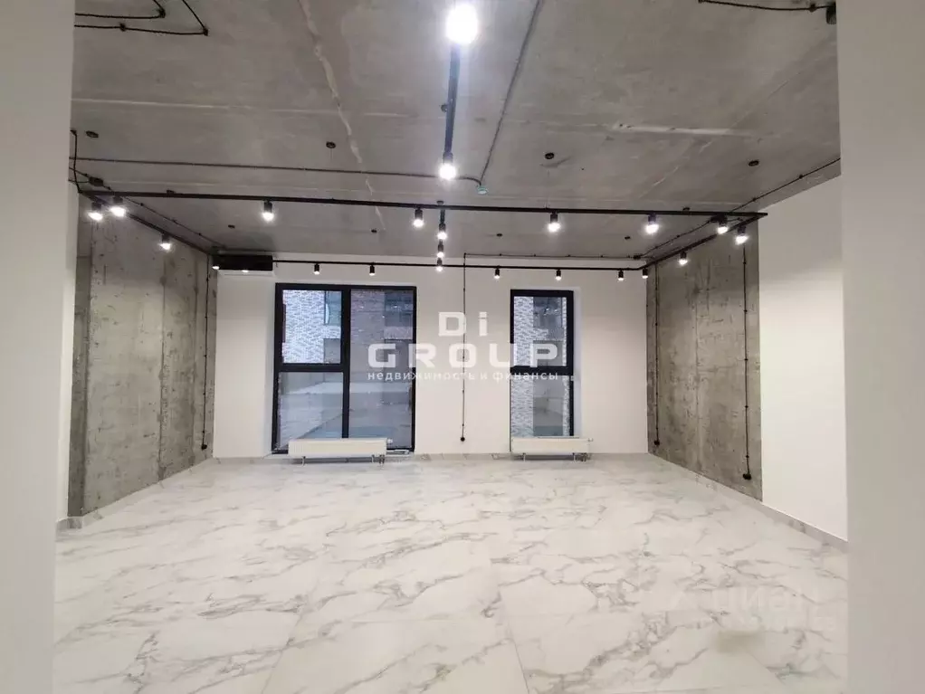 Помещение свободного назначения в Татарстан, Казань Бухарская ул., ... - Фото 1