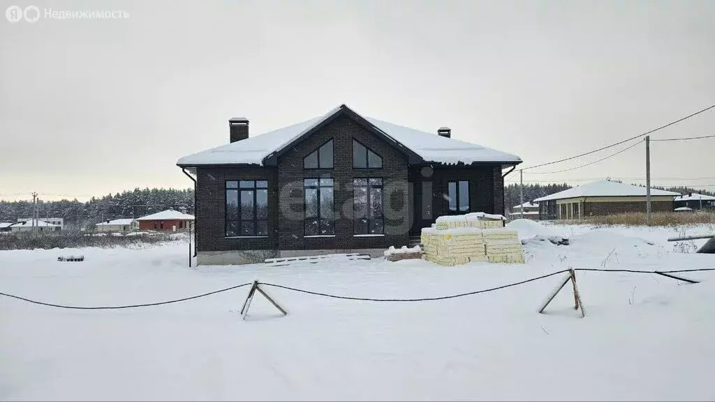 Дом в село Столбище, улица Василия Качалова (120 м) - Фото 2