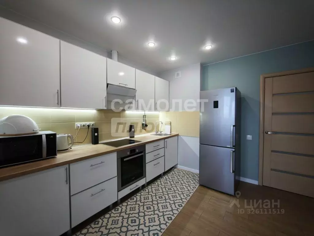 2-к кв. Курская область, Курск просп. Дружбы, 19б (66.7 м) - Фото 2