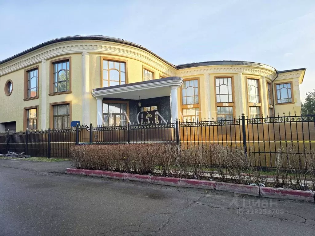 Дом в Московская область, Красногорск городской округ, с. ... - Фото 1