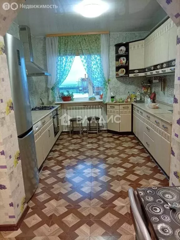 3-комнатная квартира: село Уват, Комсомольская улица, 3 (78.5 м) - Фото 1