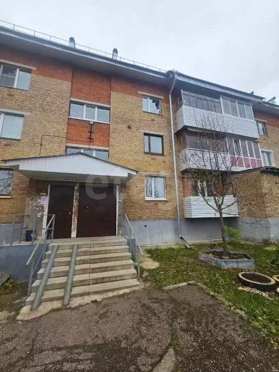 3-к кв. Коми, Ухта пос. Дальний, ул. Геологов, 21 (66.3 м) - Фото 0