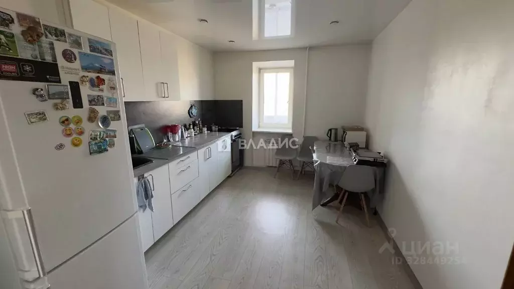 3-к кв. Иркутская область, Иркутск Дорожная ул., 2 (63.0 м) - Фото 1