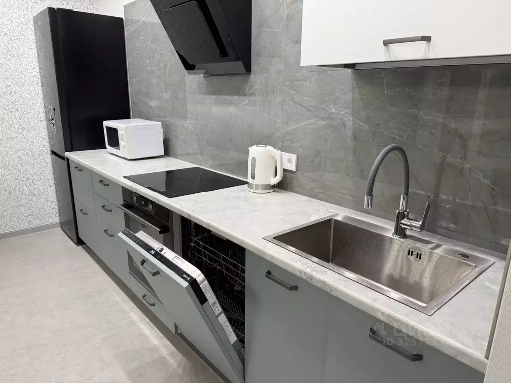 3-к кв. Удмуртия, Ижевск ул. Карла Маркса, 210 (104.0 м) - Фото 1