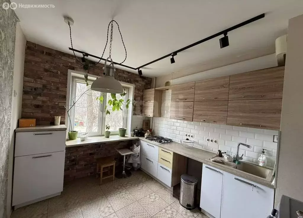 3-комнатная квартира: Воронеж, улица Генерала Лизюкова, 73 (62.5 м) - Фото 2