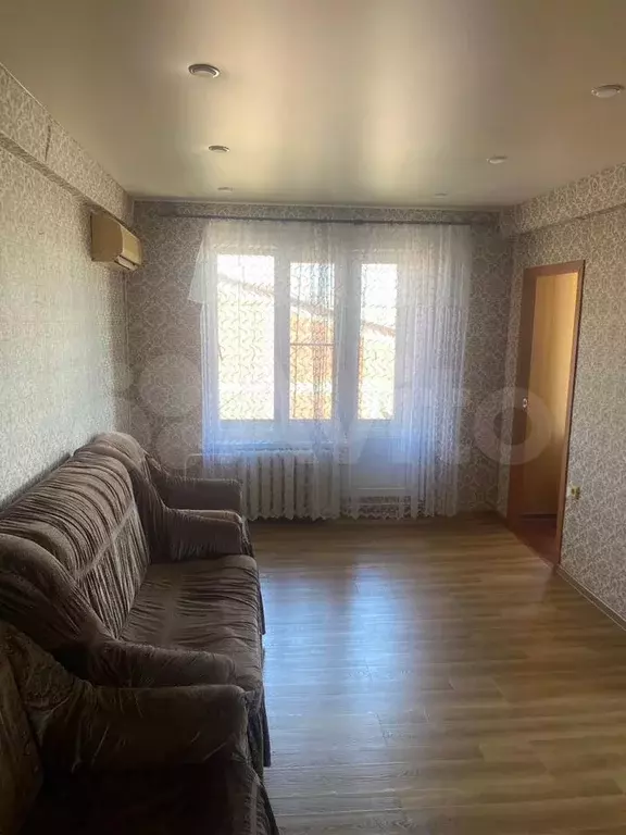 4-к. квартира, 65 м, 5/5 эт. - Фото 1