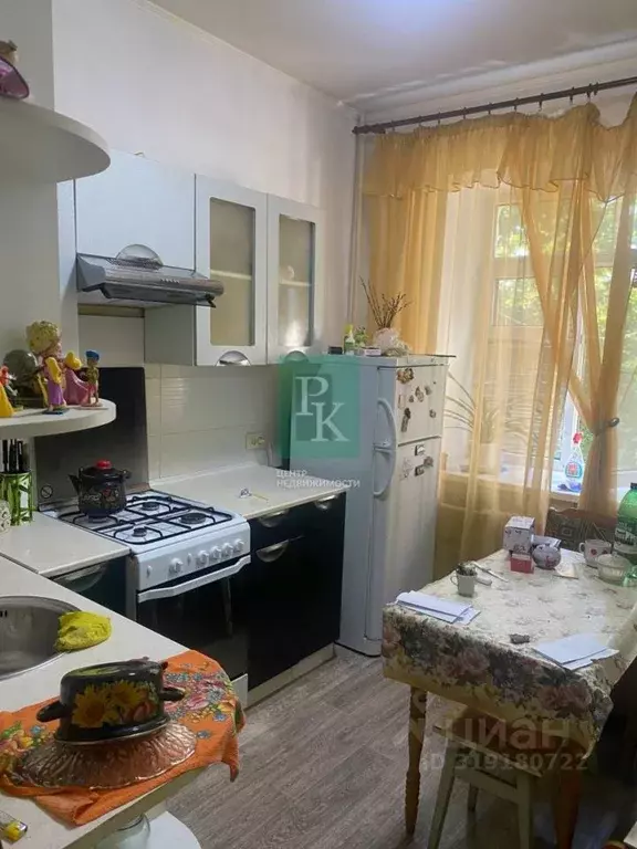 2-к кв. Севастополь ул. Дзержинского, 61 (34.5 м) - Фото 0