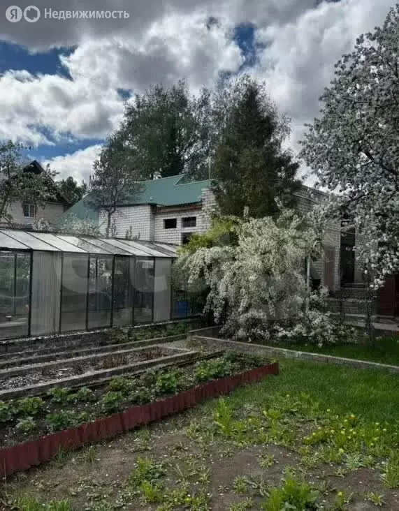 Дом в Барнаул, 2-я Северо-Западная улица (277.9 м) - Фото 1