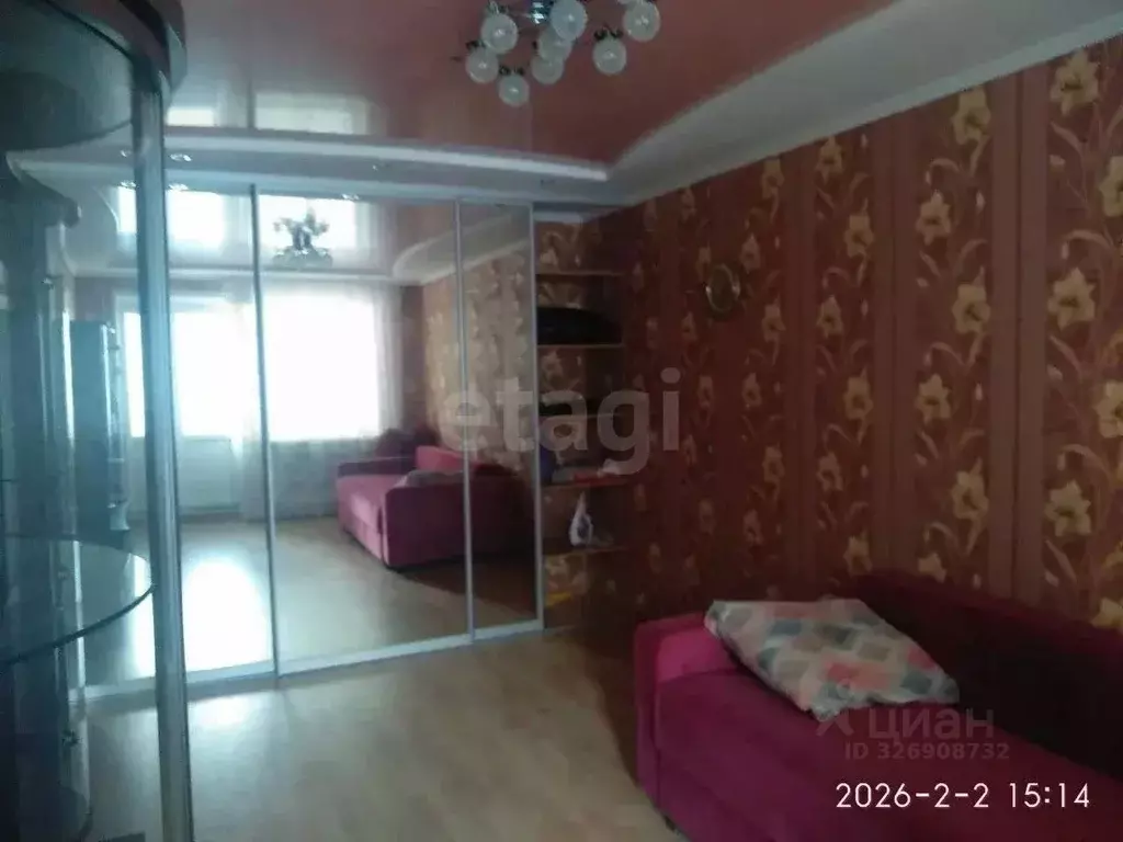 1-к кв. Курганская область, Курган ул. Криволапова, 10 (32.7 м) - Фото 1