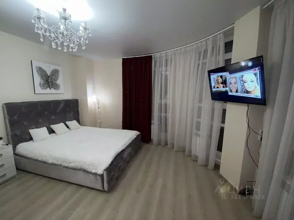 1-к кв. Белгородская область, Белгород Харьковская ул., 3 (48.0 м) - Фото 0