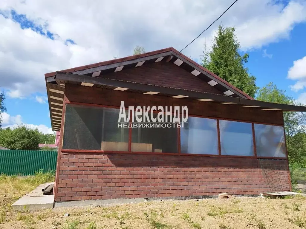 Дом в Ленинградская область, Выборг ул. Сайменская, 53 (88 м) - Фото 1