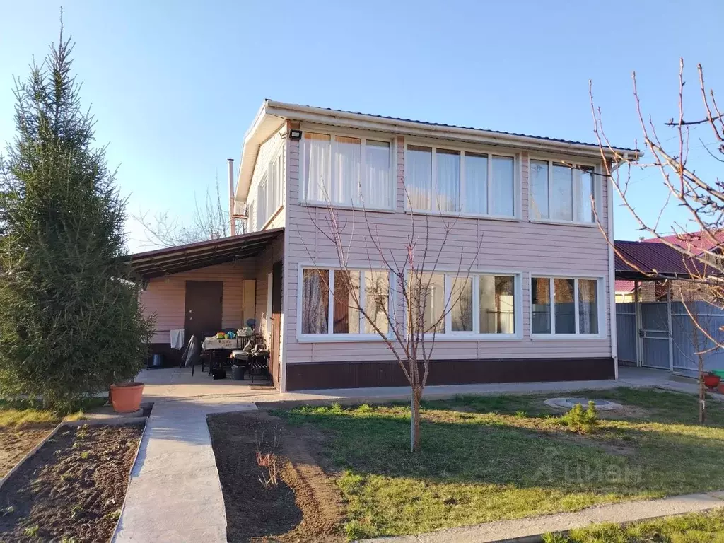 Дом в Волгоградская область, Волжский Строитель СНТ, ул. 4-я (113 м) - Фото 1