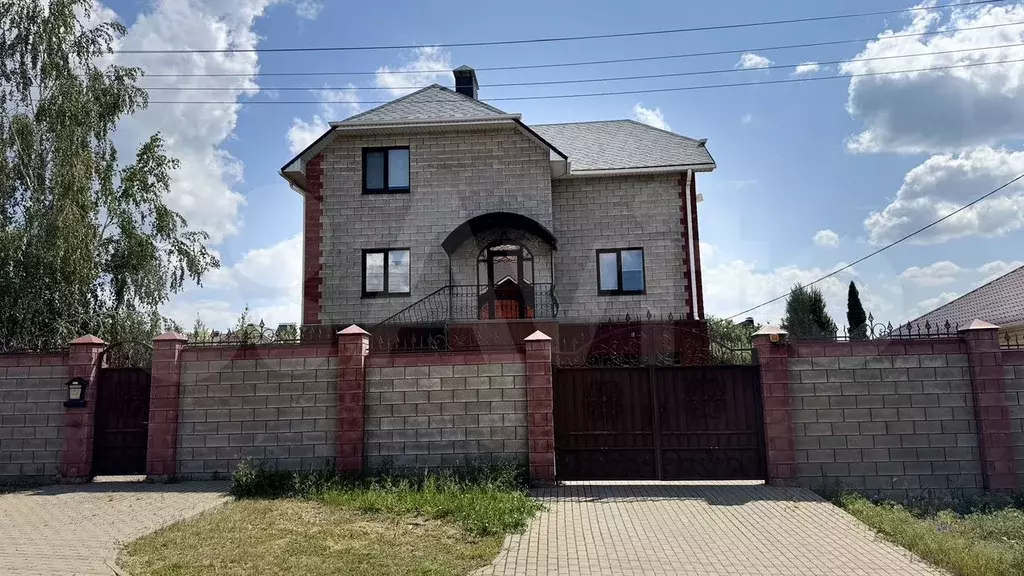 Дом 284 м на участке 12 сот. - Фото 0