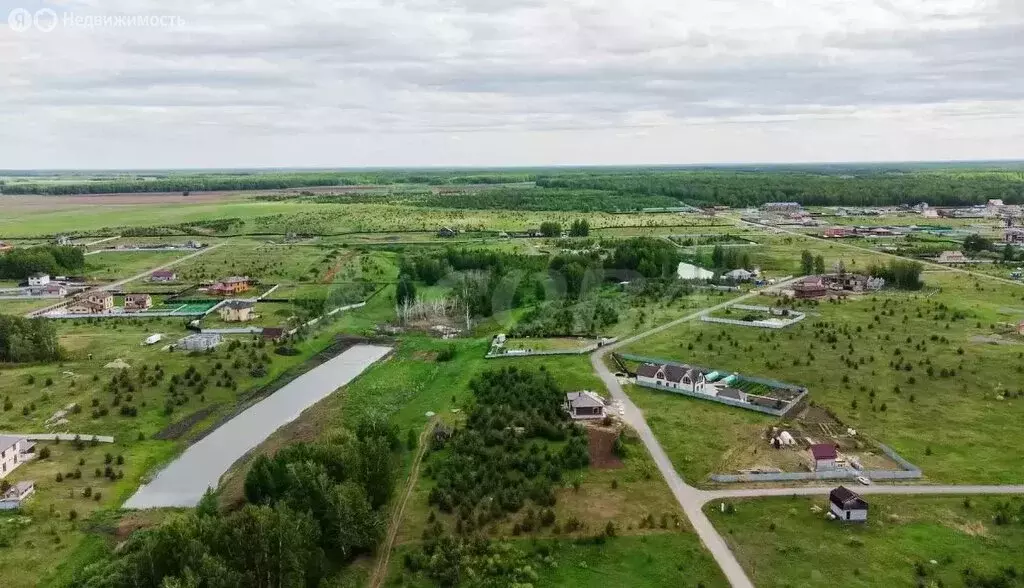 Участок в Тюменский район, коттеджный посёлок Новокаменский (10.5 м) - Фото 1