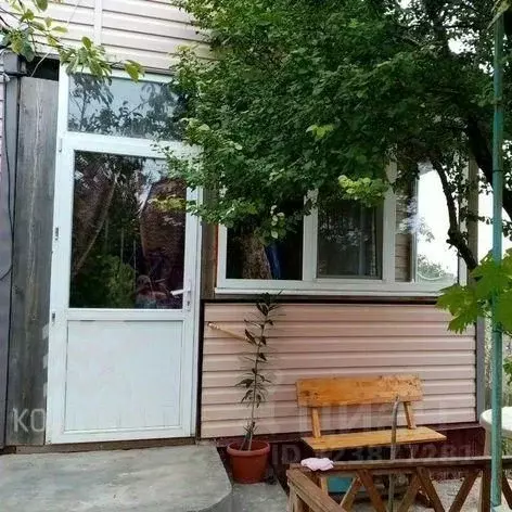 Дом в Крым, Сакский район, Суворовское с/пос, с. Великое  (33 м) - Фото 2