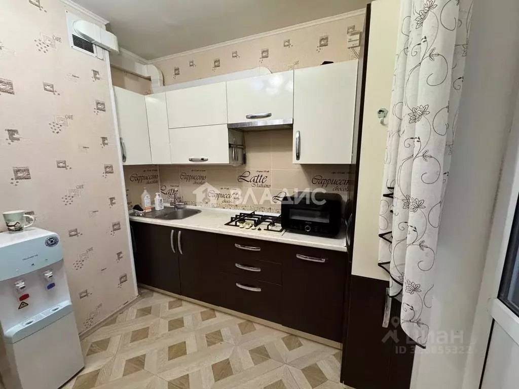 2-к кв. Белгородская область, Белгород ул. Есенина, 54 (50.2 м) - Фото 1