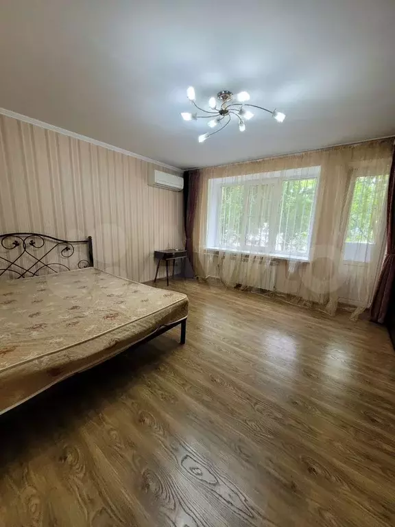 1-к. квартира, 45 м, 1/9 эт. - Фото 0