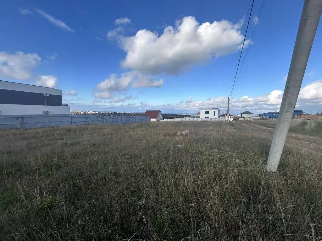 Участок в Севастополь ул. 4-я Комендорская (4.5 сот.) - Фото 1