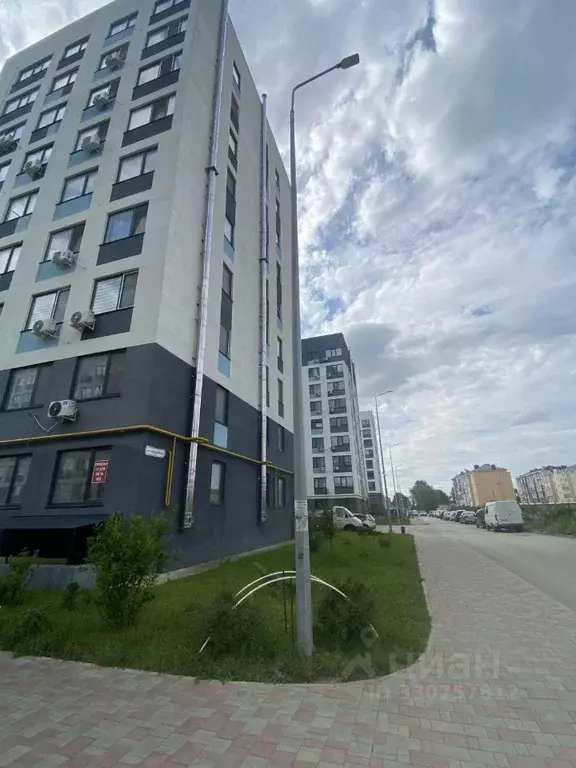 1-к кв. Крым, Симферопольский район, с. Мирное ул. Щедрая, 3 (45.0 м) - Фото 1