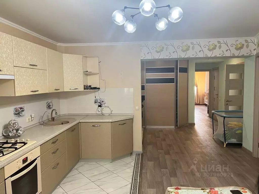 2-к кв. Саратовская область, Энгельс ул. Маршала А.М. Василевского, 32 ... - Фото 0