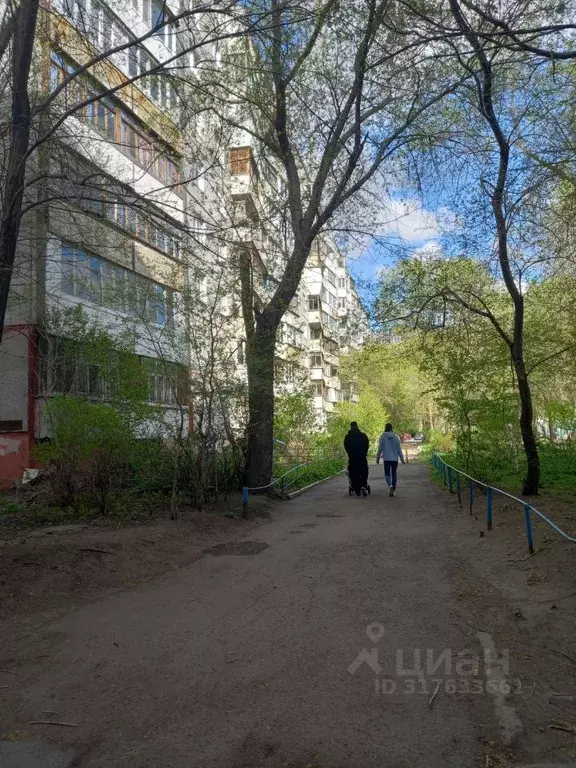 3-к кв. Омская область, Омск ул. Звездова, 132 (63.0 м) - Фото 1