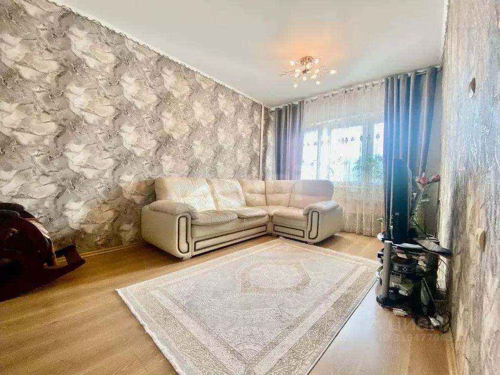 2-к кв. Ханты-Мансийский АО, Нягань 2-й мкр, 21 (53.0 м) - Фото 0