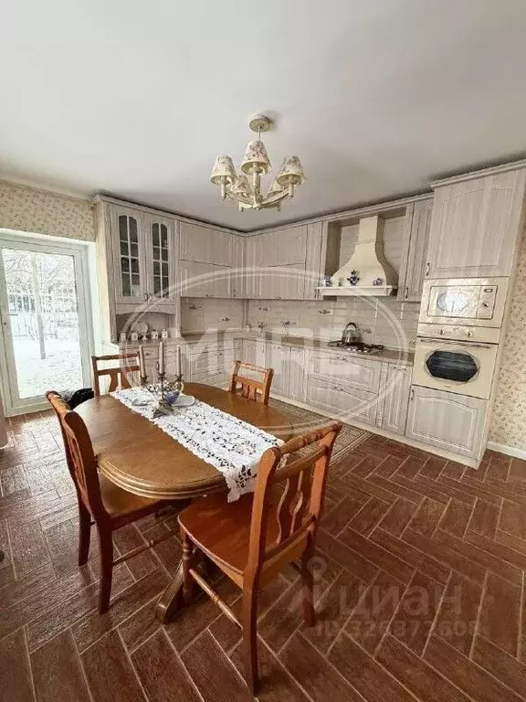 Дом в Калининградская область, Гурьевский муниципальный округ, пос. ... - Фото 1