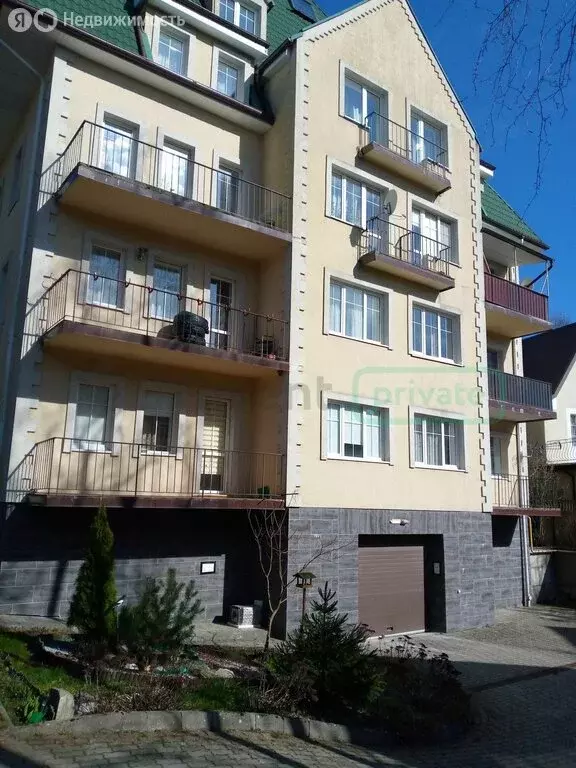 2-комнатная квартира: Светлогорск, улица Архитектора Попова, 4 (70.1 ... - Фото 0
