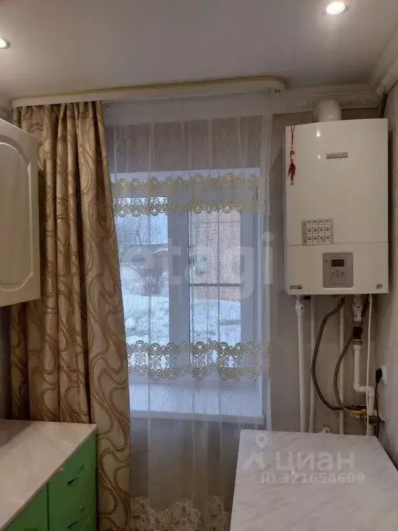 2-к кв. Калужская область, пос. Ферзиково ул. Бычкова, 4 (36.0 м) - Фото 1