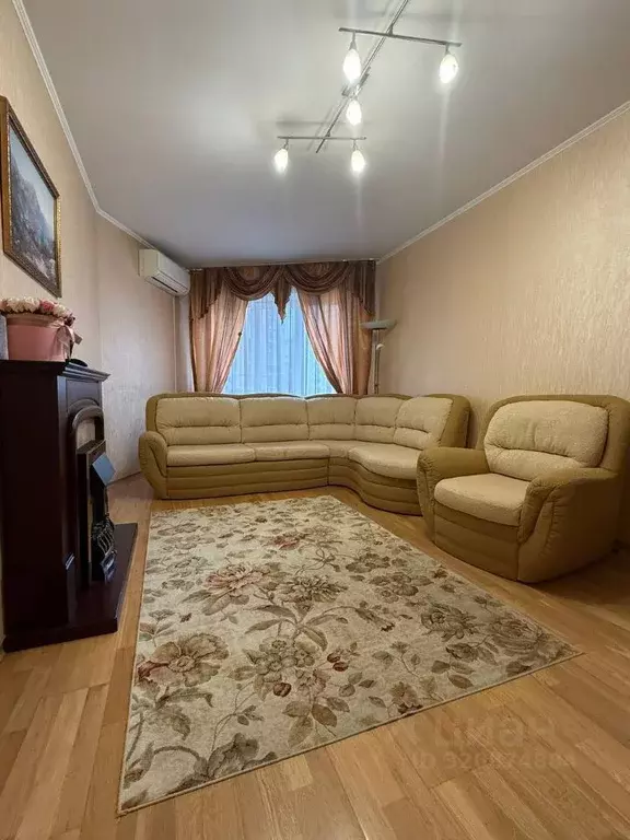 3-к кв. Липецкая область, Липецк ул. Юных Натуралистов, 7 (63.0 м) - Фото 0