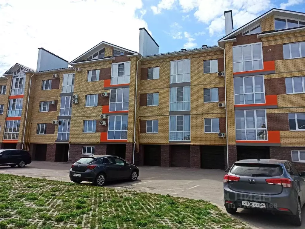 2-к кв. Воронежская область, Воронеж Клубная ул., 46 (71.3 м) - Фото 0